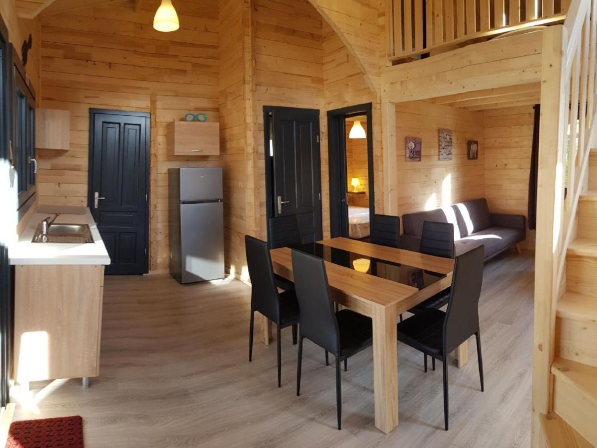 Chalet In Saint Laurent On A Slope エクステリア 写真